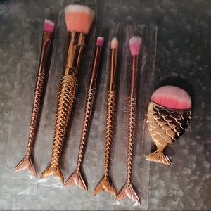 Mermaid Makeup Brush Set 🧜🏼‍♀️ Rose Gold 6 piece